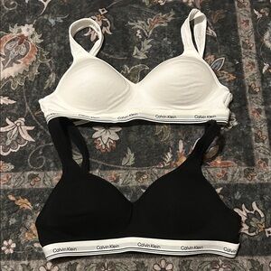 Calvin Klein Women's Bra Set - Black and White NWOT